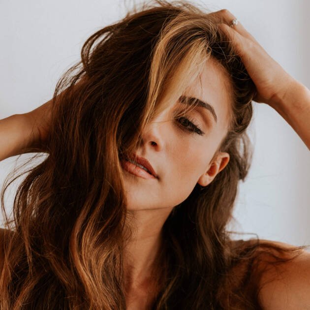 Angelina Jey’s Night Show